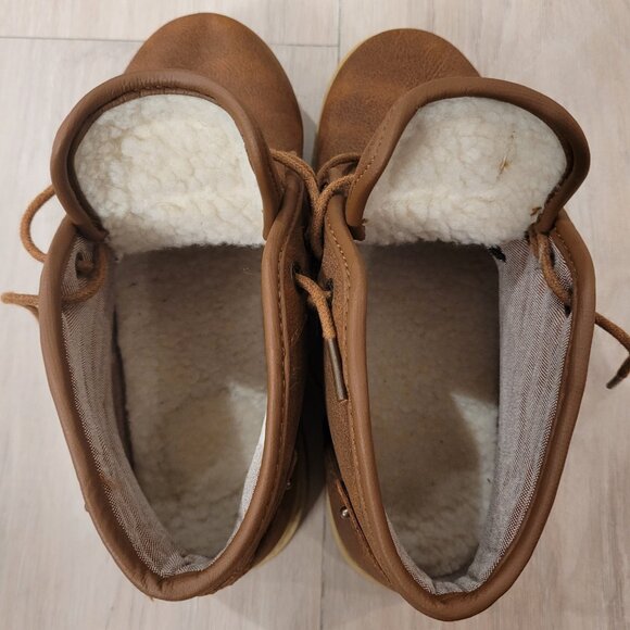 LEVI'S | Boys Faux Leather Sherpa Boots Shoes | Sz. 2 - Picture 9 of 9